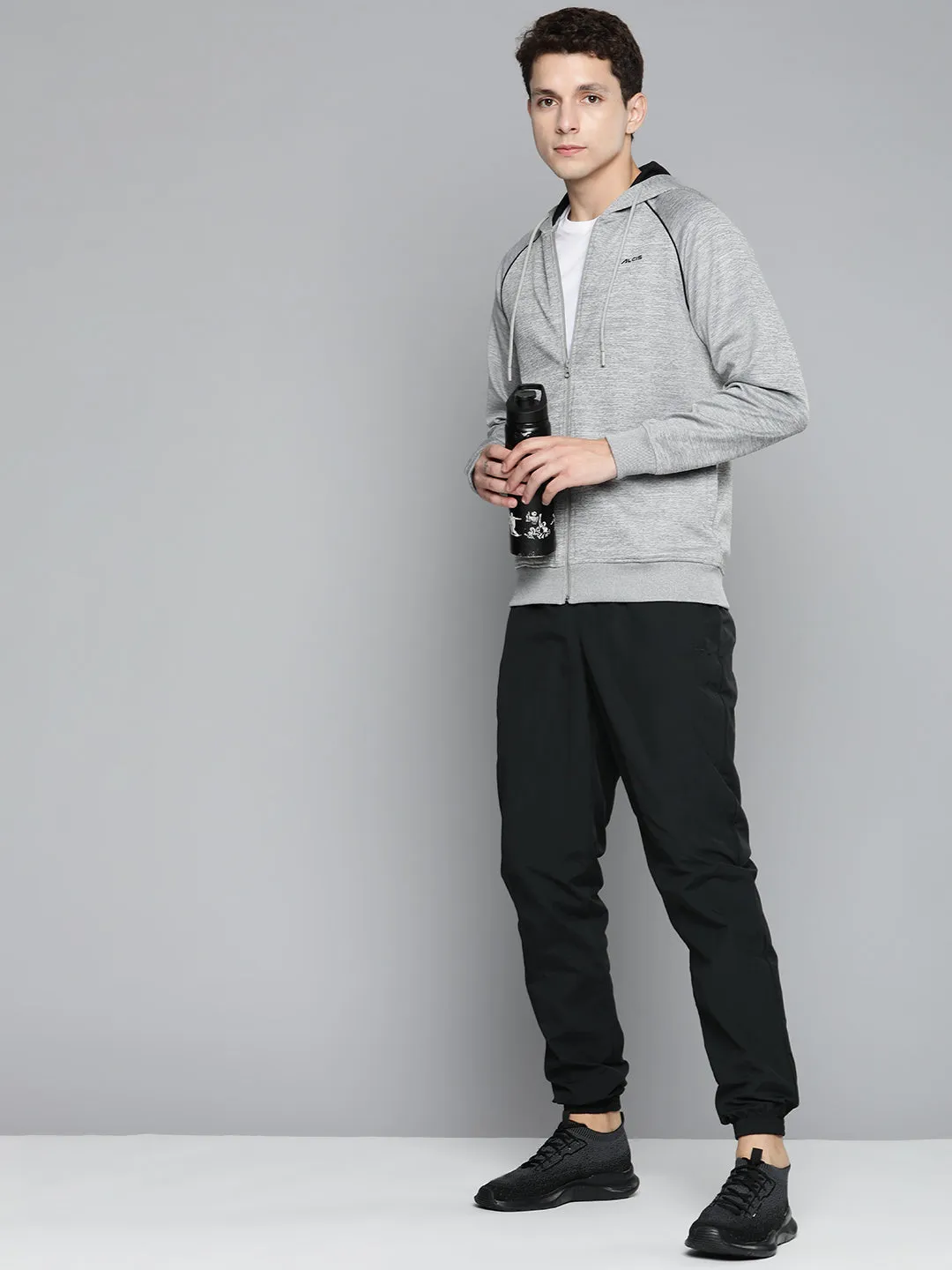 Alcis Men Grey Solid Running Sporty Jacket