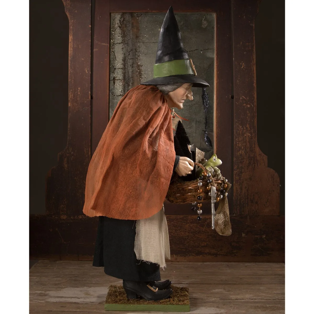 Bethany Lowe Brewhilda Peddler Witch Figurine