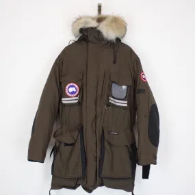 Canada Goose Snow Mantra Parka Down Coat Large