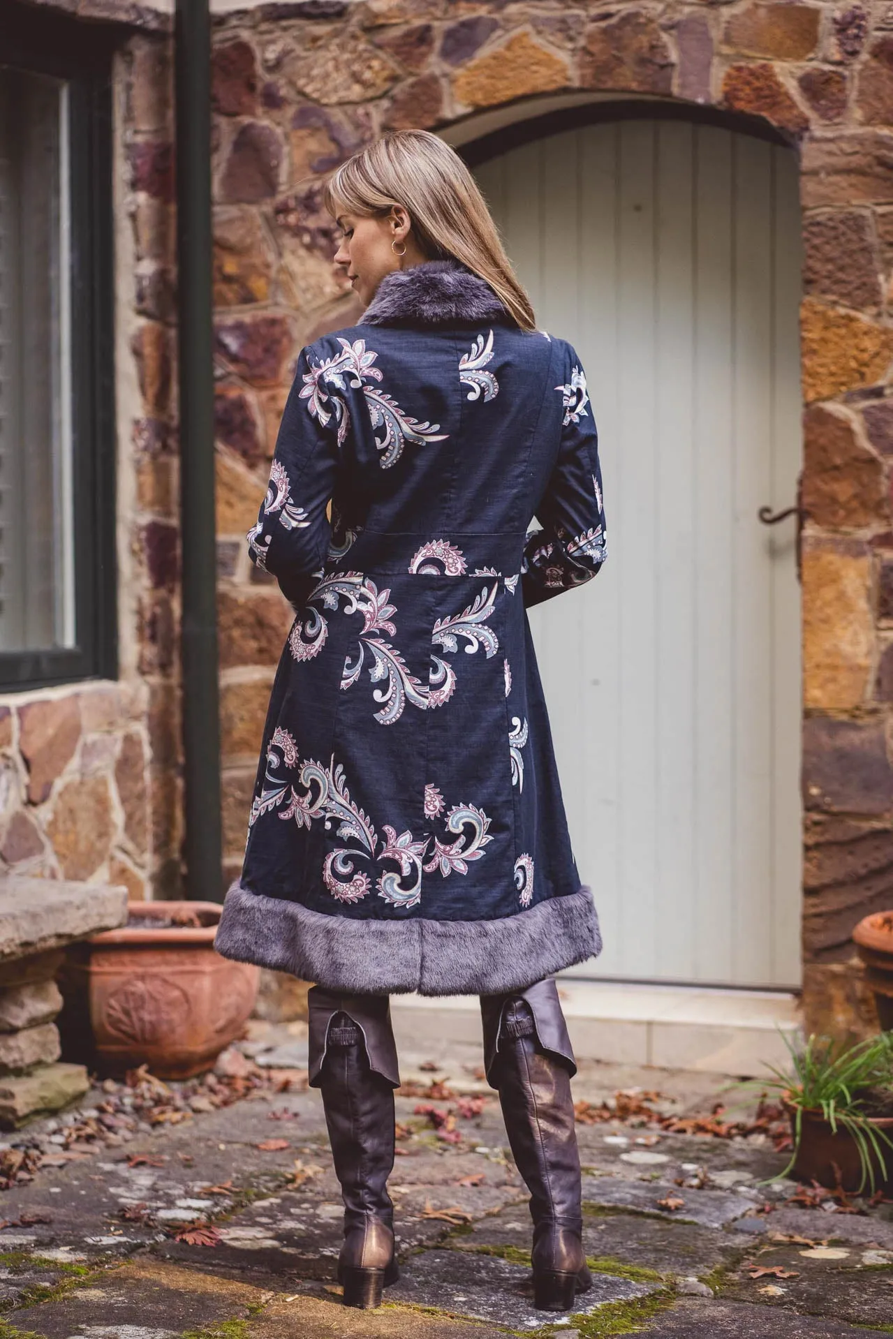 Ember Coat - Black Paisley