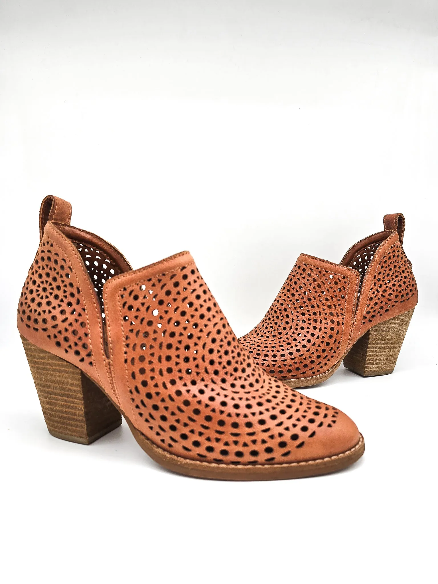 JEFFREY CAMPBELL ROSALEE CUT BROWN - Pre-Loved