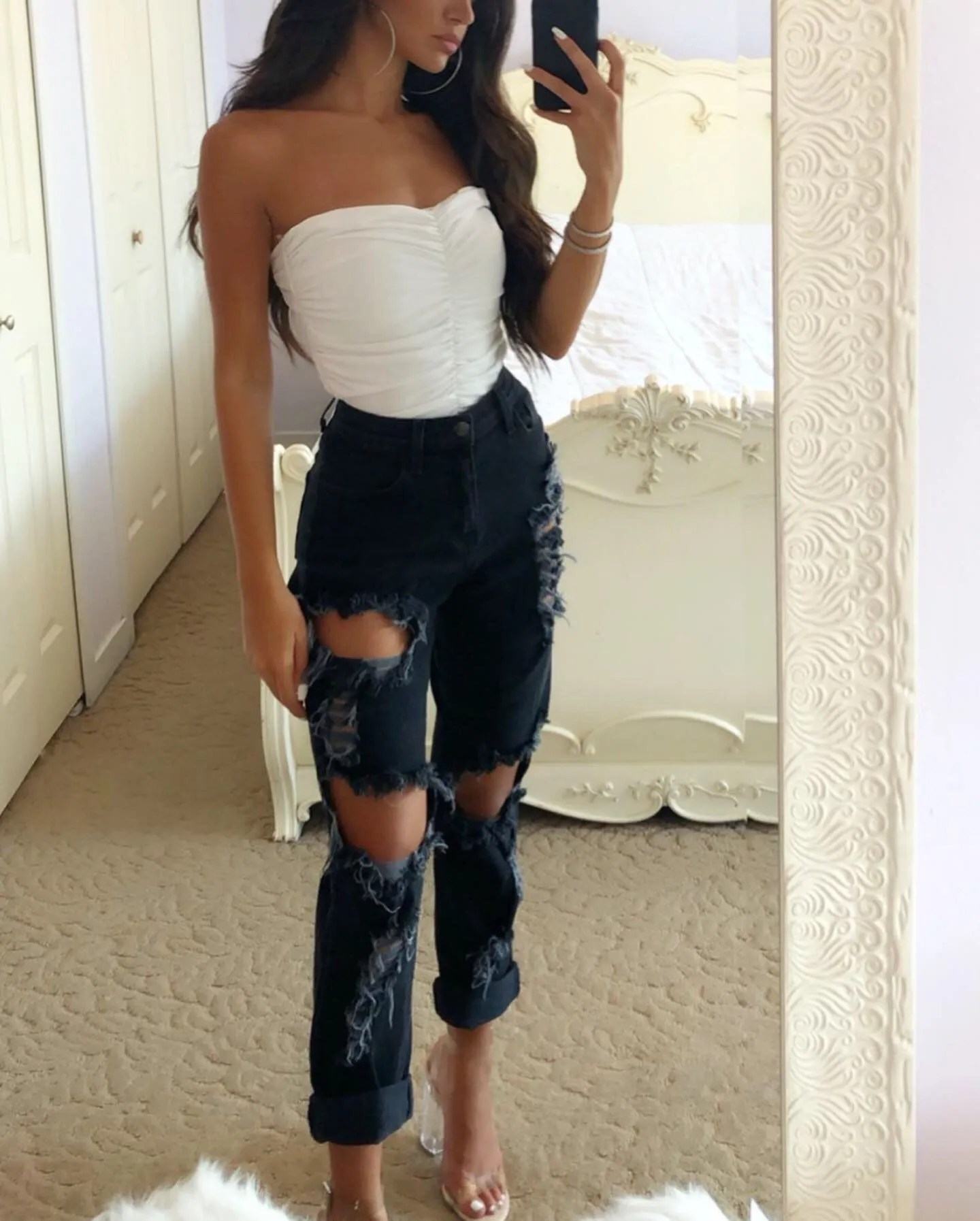 JUST BECAUSE BOYFRIEND JEANS