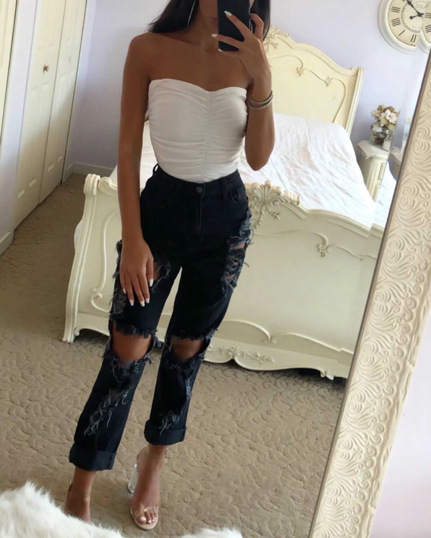 JUST BECAUSE BOYFRIEND JEANS