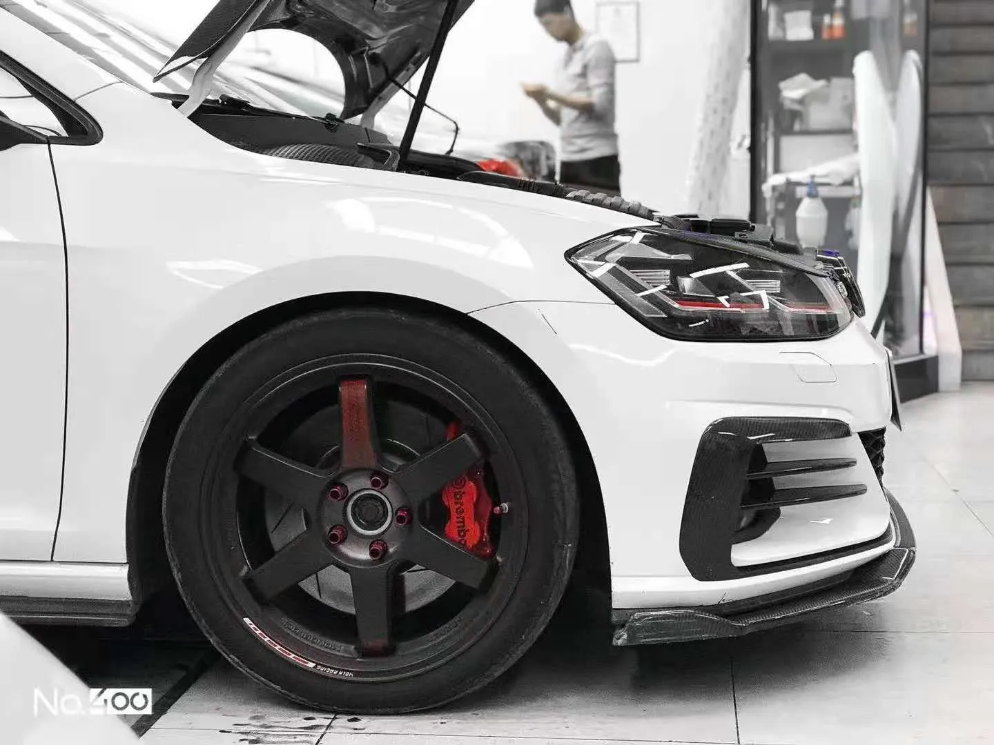 Karbel Carbon Dry Carbon Fiber Front Bumper Upper Valences for Volkswagen Golf GTI MK7.5