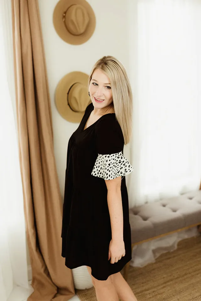 Leopard Contrast Ruffle Sleeve