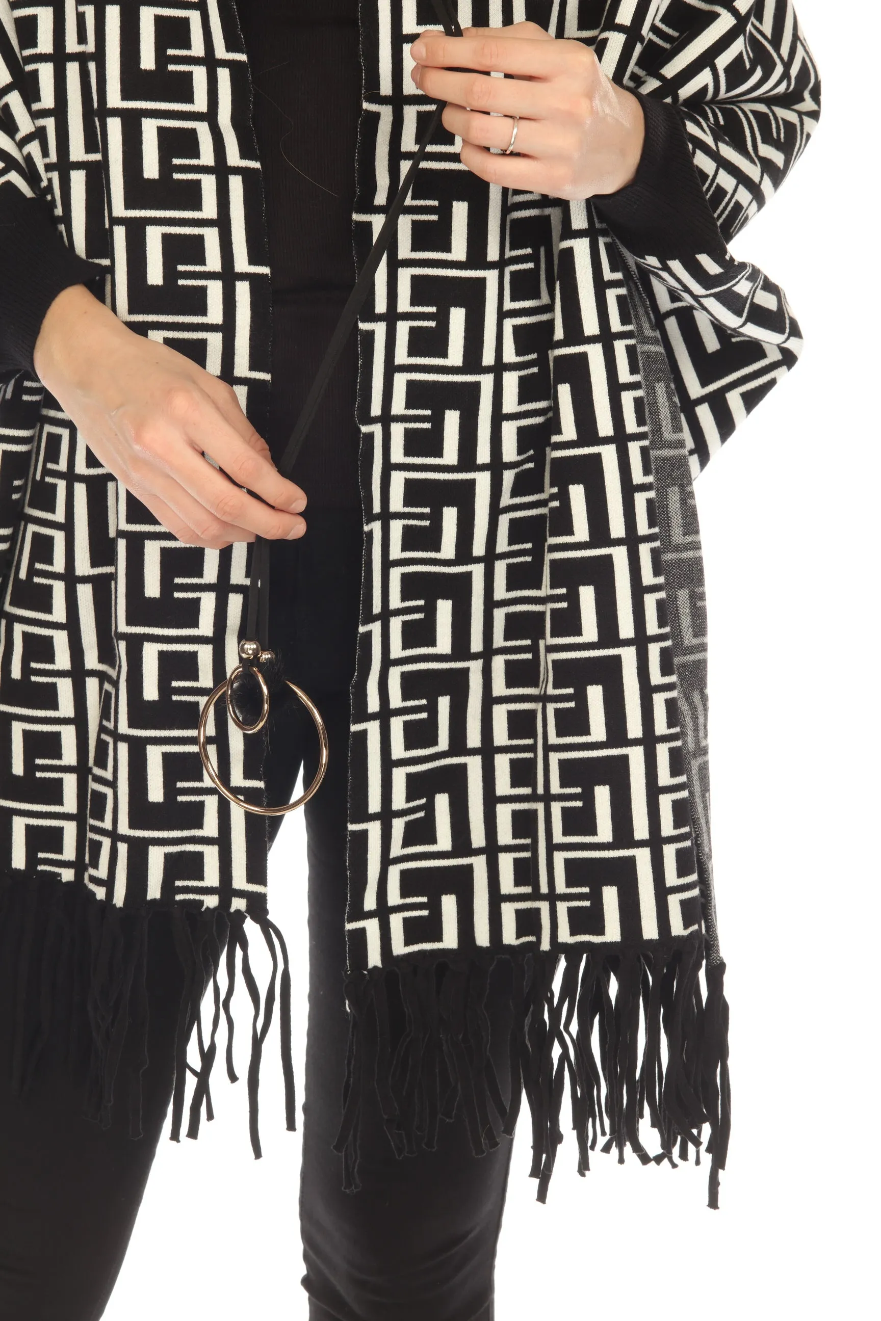 OO LA LA Black/White Meander Pattern Real Fur Collar Fringe Cape M7175