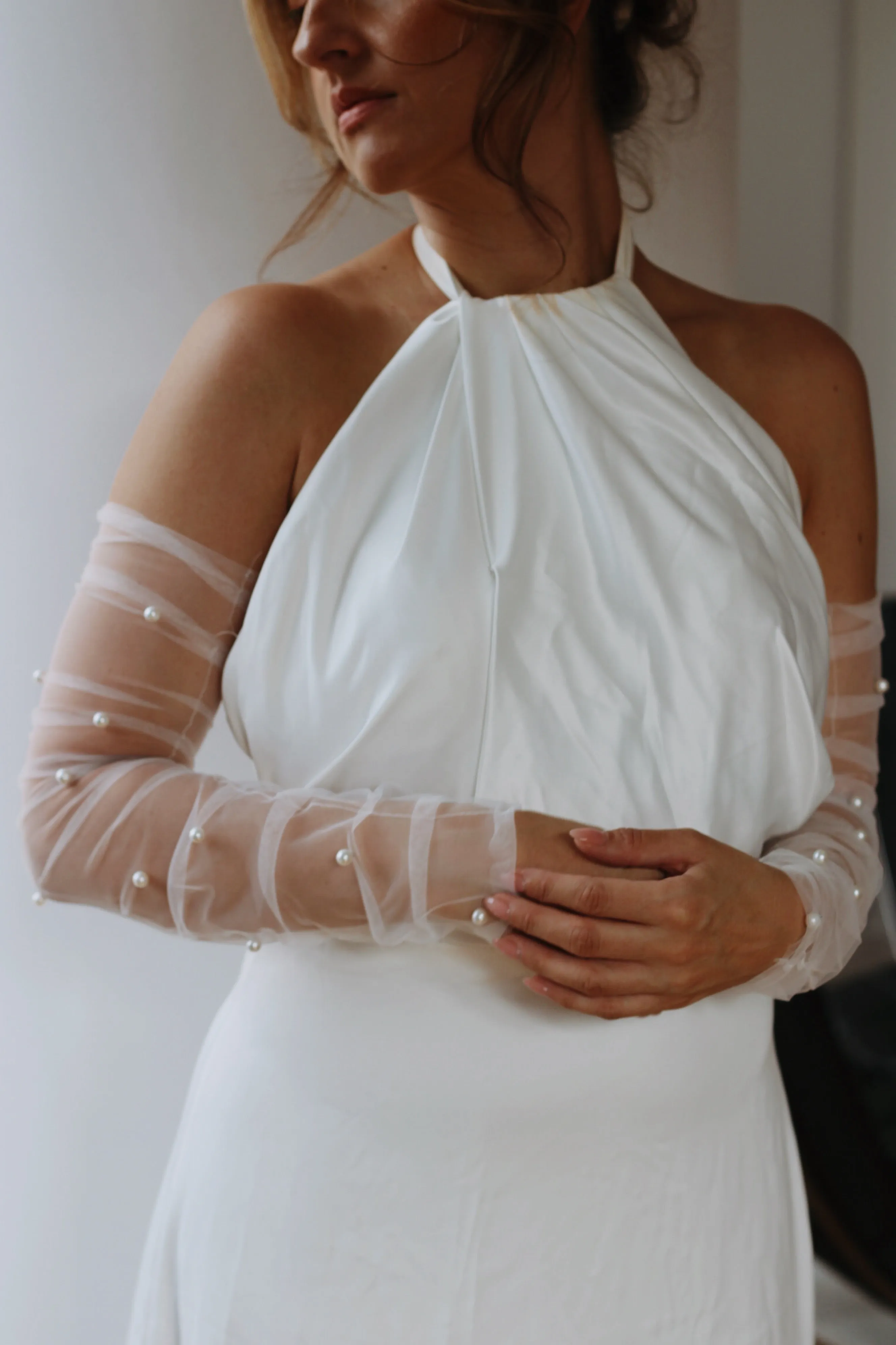 Pearl Tulle Bridal Sleeves