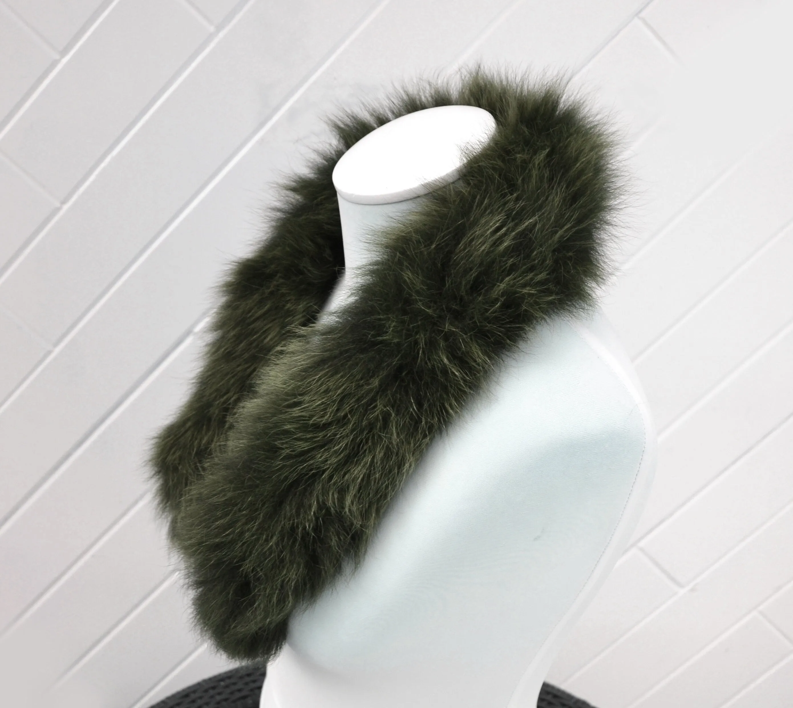 READY to SHIP, Real Fox Fur (Tail) Trim Hood, Fur collar trim, Fox Fur Collar, Fur Scarf, Fur Ruff, Fur Hood, Fur stripe, Coat Trim, Green