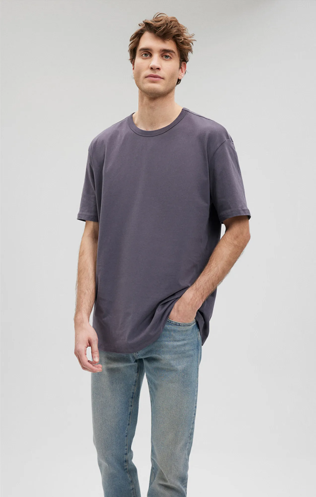 SIMPLE CREW NECK T-SHIRT IN PERISCOPE