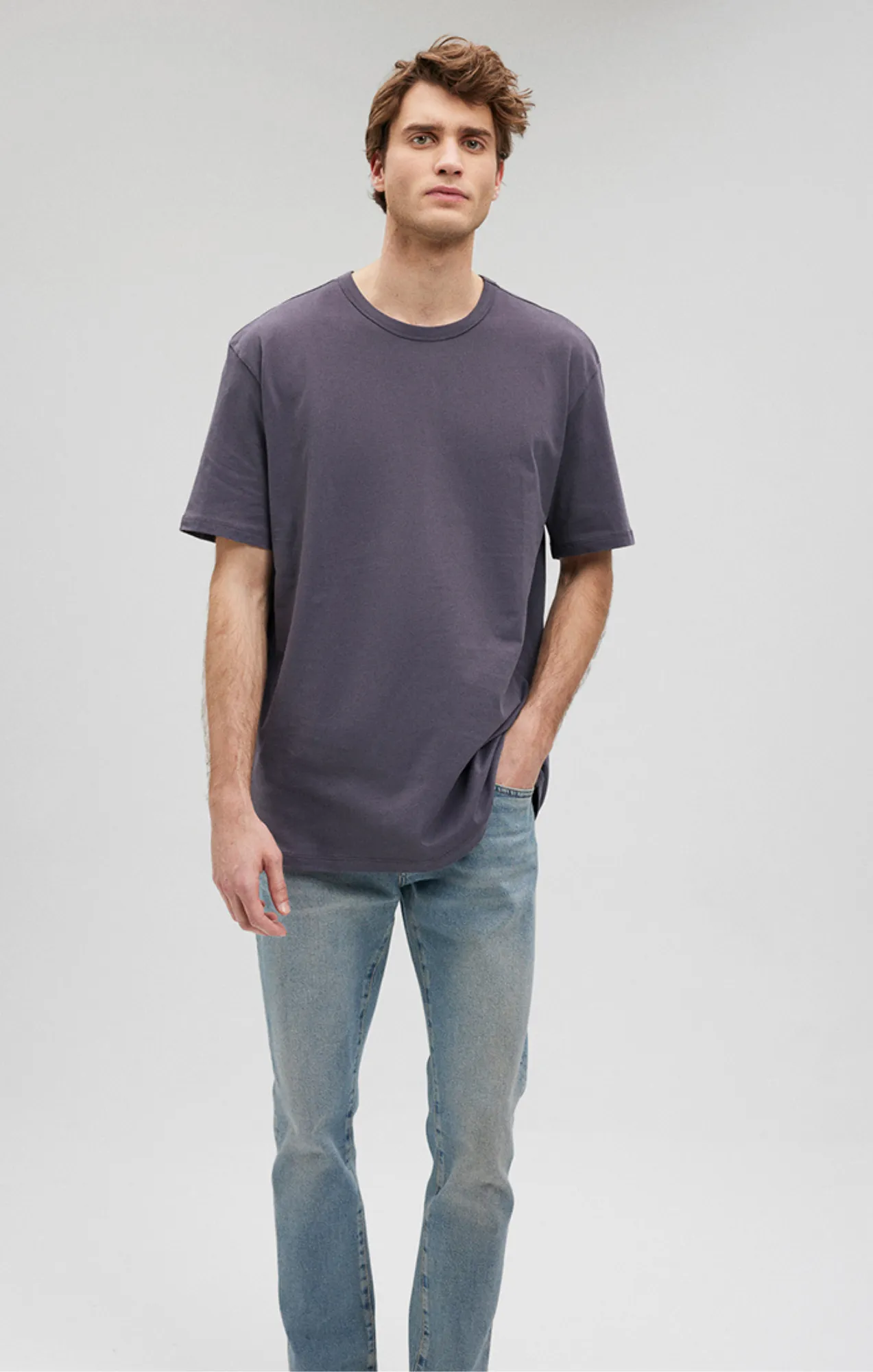 SIMPLE CREW NECK T-SHIRT IN PERISCOPE