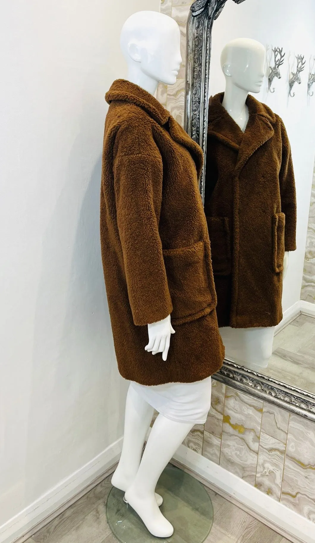 Weekend Max Mara Wool Blend Teddy Coat. Size 36FR