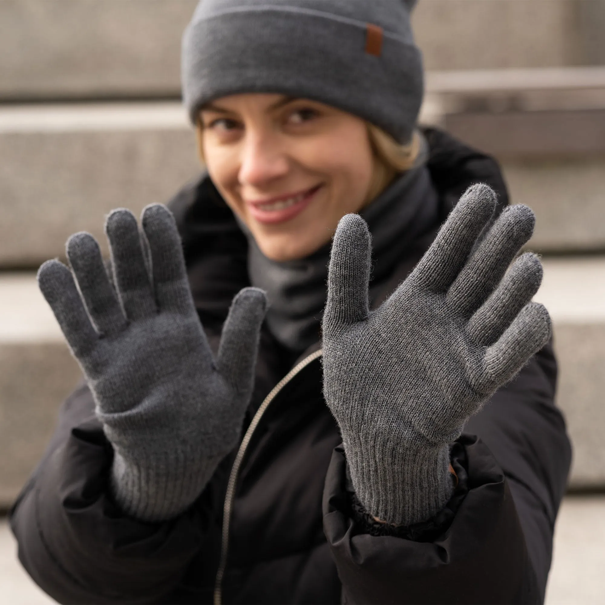 Women's Knit Beanie & Gloves 2-Piece